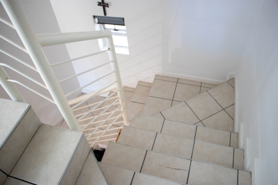 2 Bedroom Property for Sale in Tyger Valley Western Cape